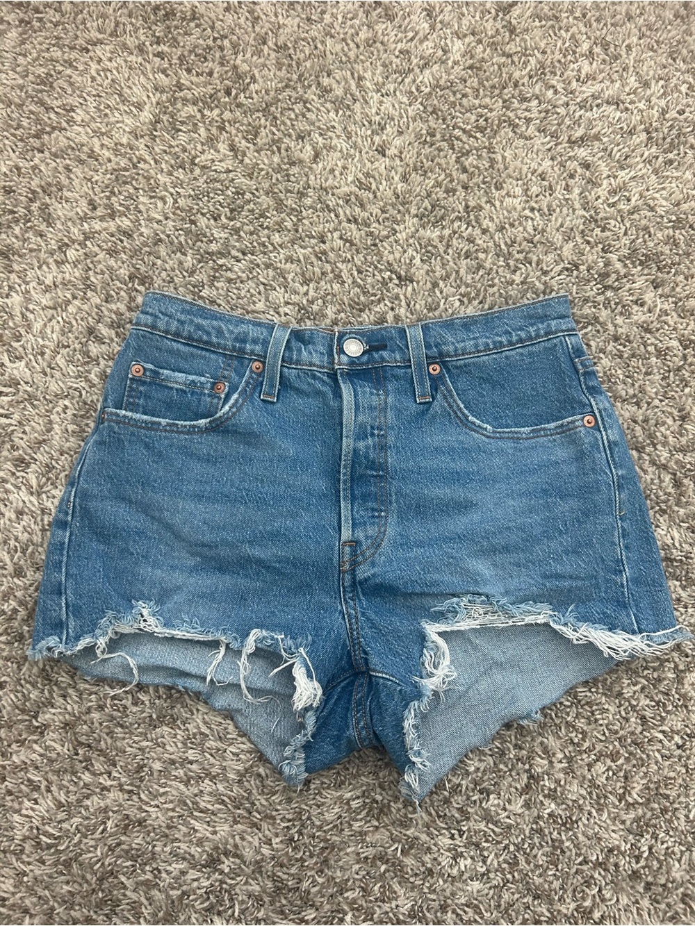 Levi’s 501 Original Distressed High Rise Blue Jean Shorts Button Fly Size 28